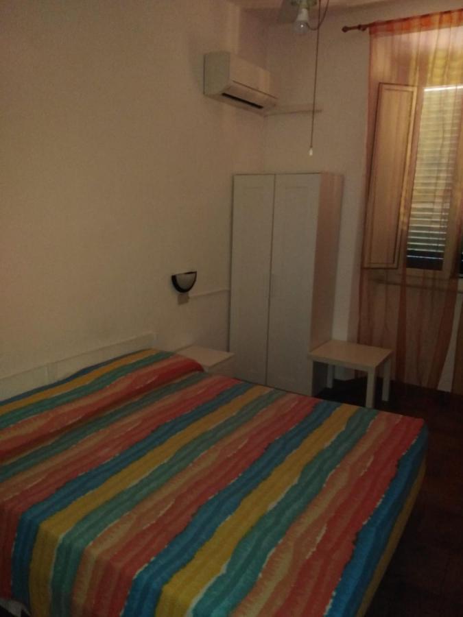 Albergo Cavour Self Check-In Λιβόρνο Εξωτερικό φωτογραφία